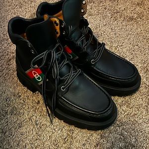 Gucci Mens interlocked ankle boots. Size 10